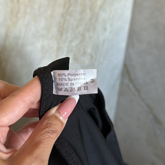 Black Shapeware with hip pads size M NWOT - Picture 6 of 6